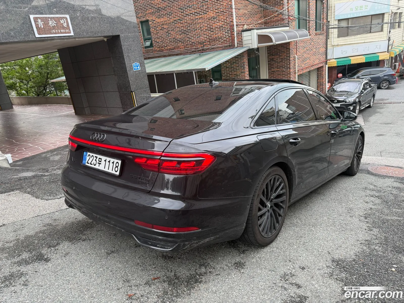 Audi A8 2018 — 6