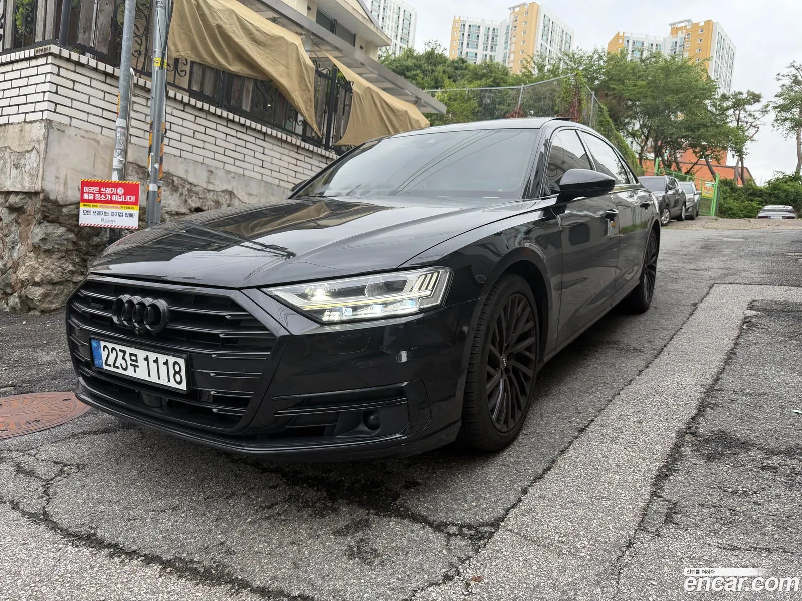 Audi A8 2018 — 11
