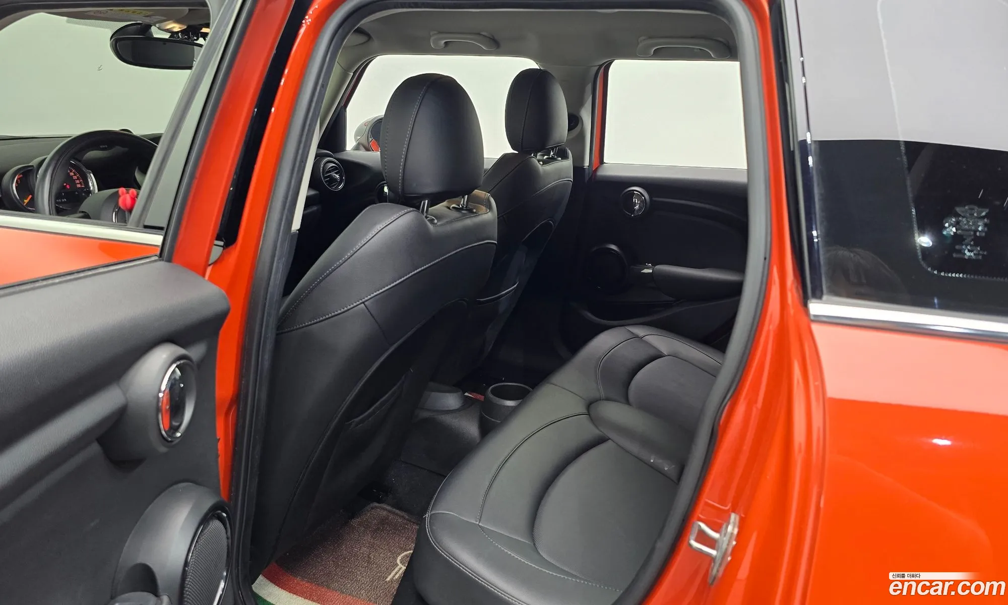 Mini Cooper 2018 WMWXU1108K2H34464 — 4