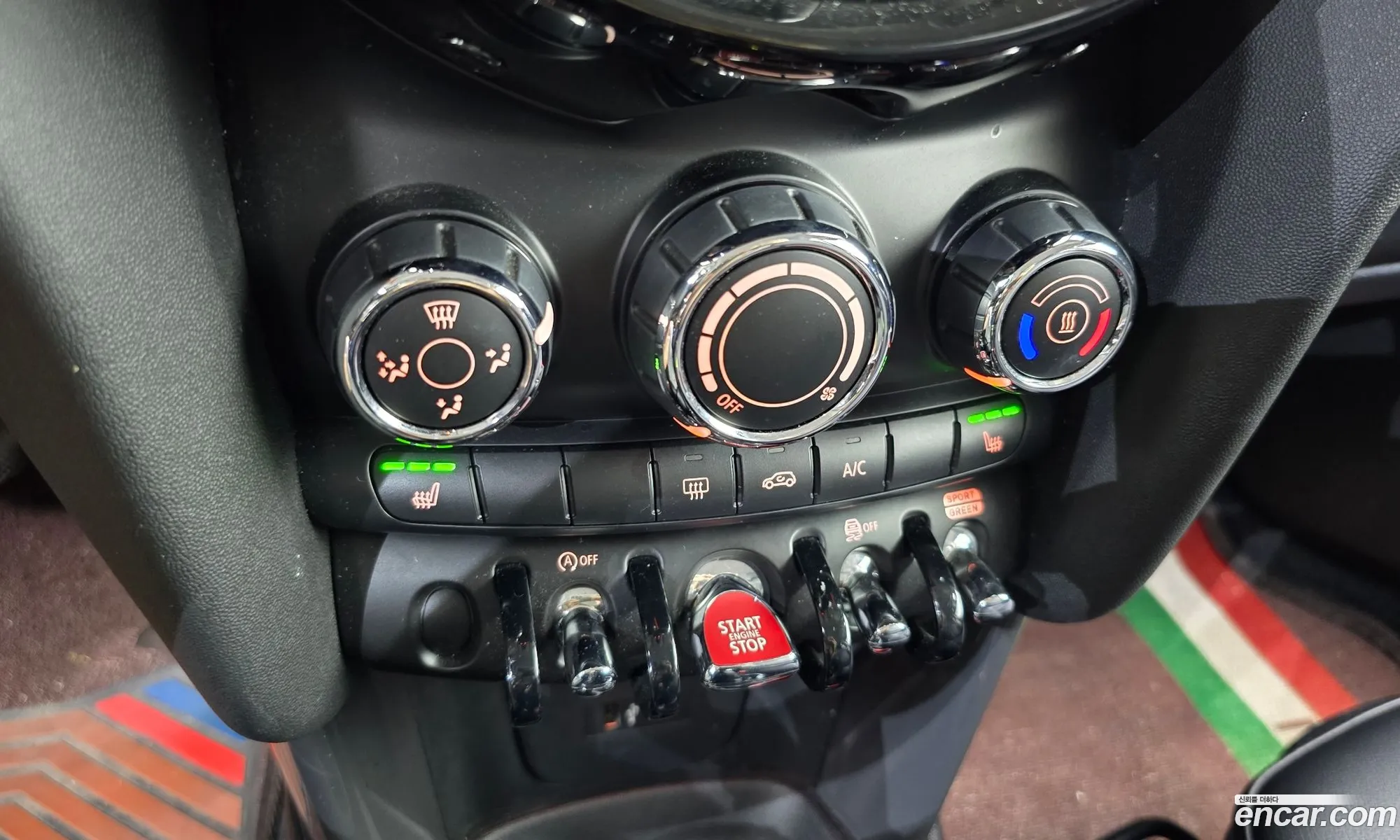 Mini Cooper 2018 WMWXU1108K2H34464 — 3