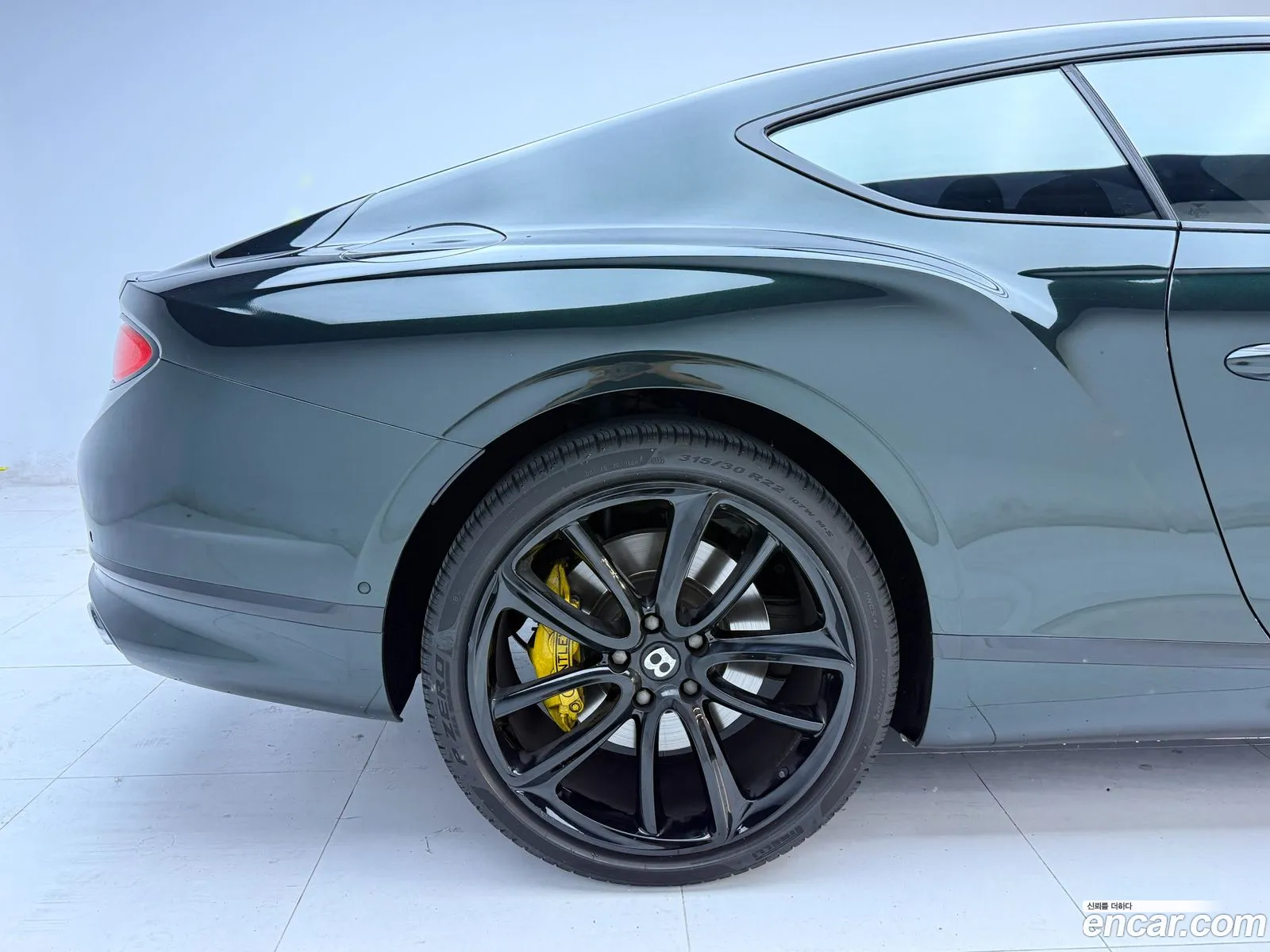 Bentley Continental GT 2021 — 2