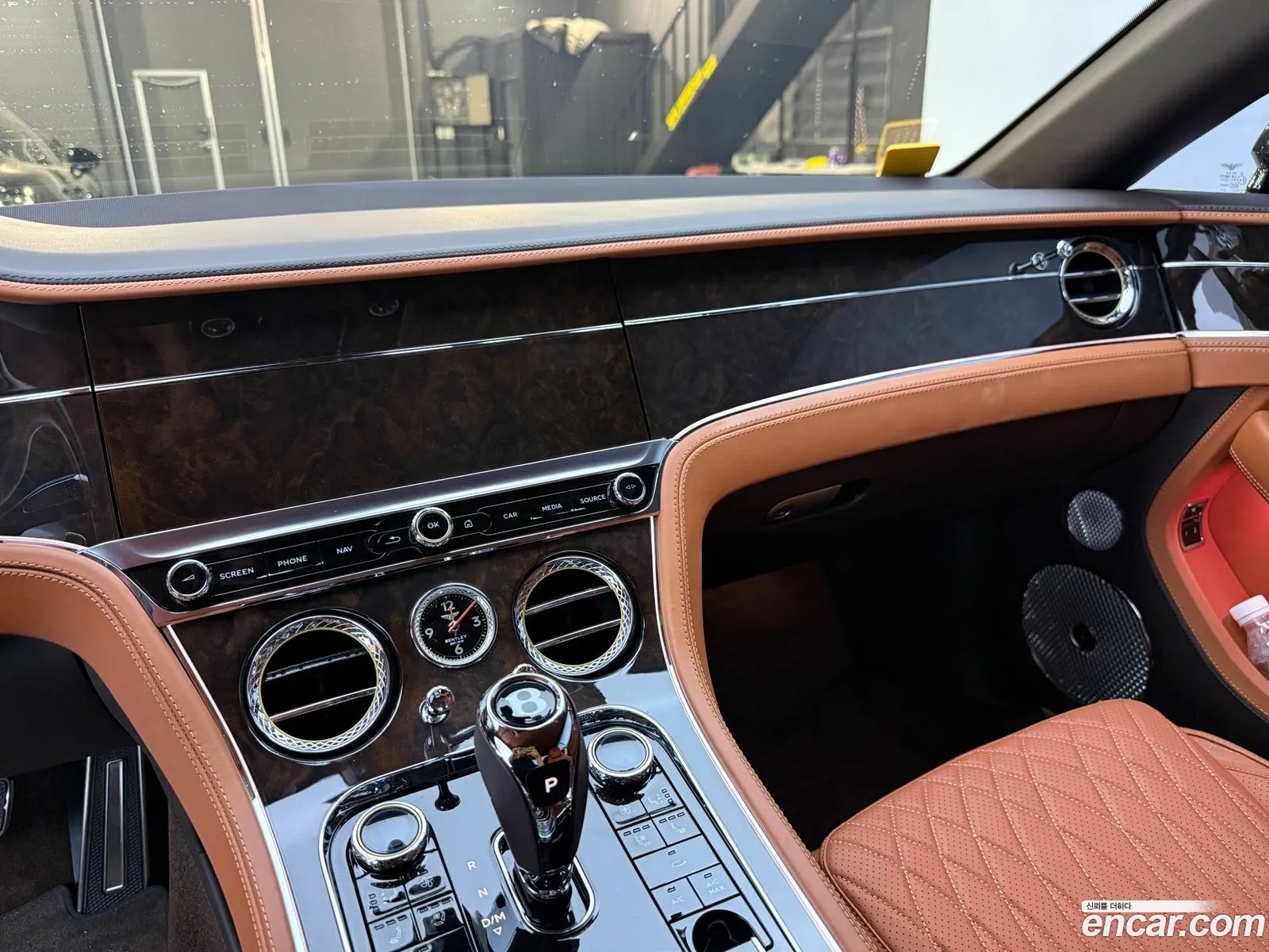 Bentley Continental GT 2021 — 15