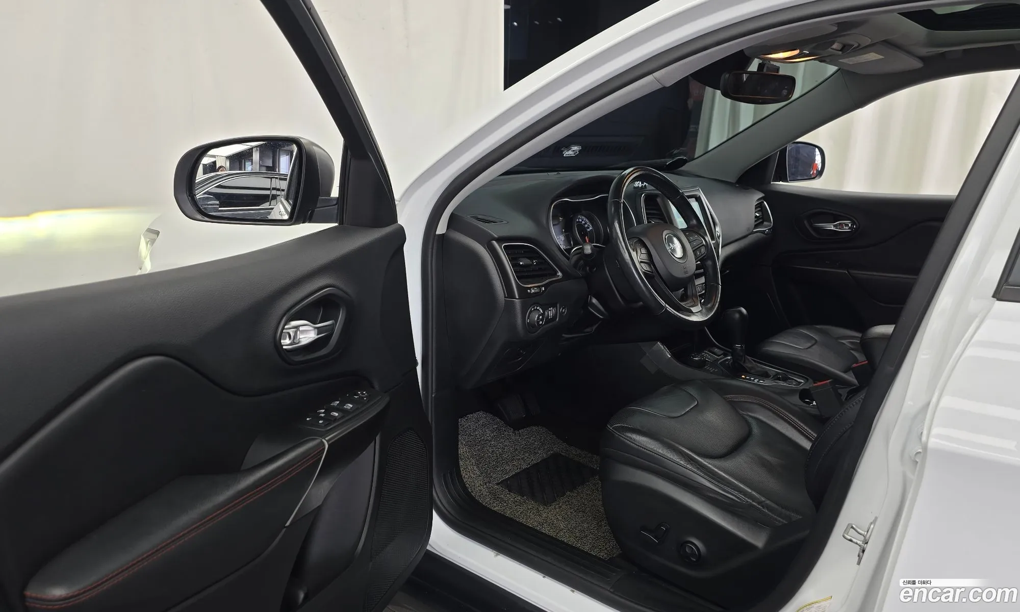 Jeep Cherokee 2020 1C4PJMBX4LD608467 — 23