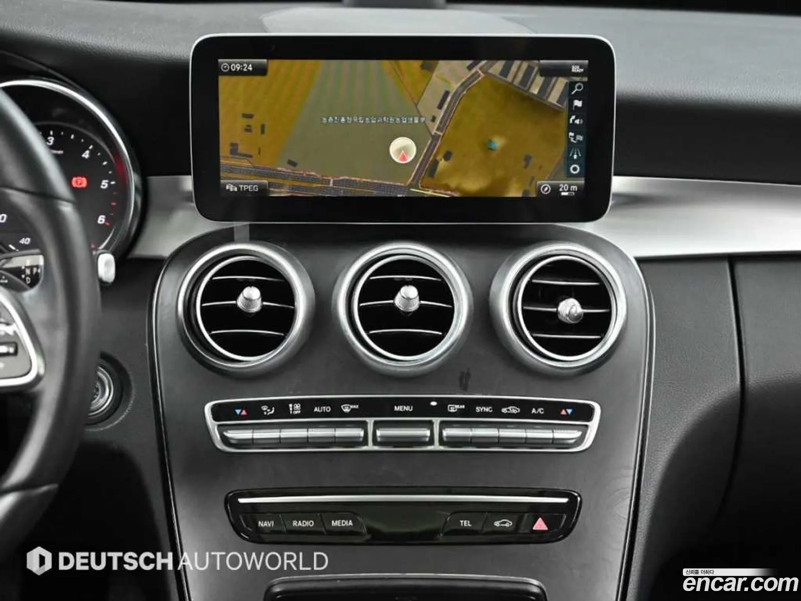 Mercedes-Benz C-Class W205 2019 — 11