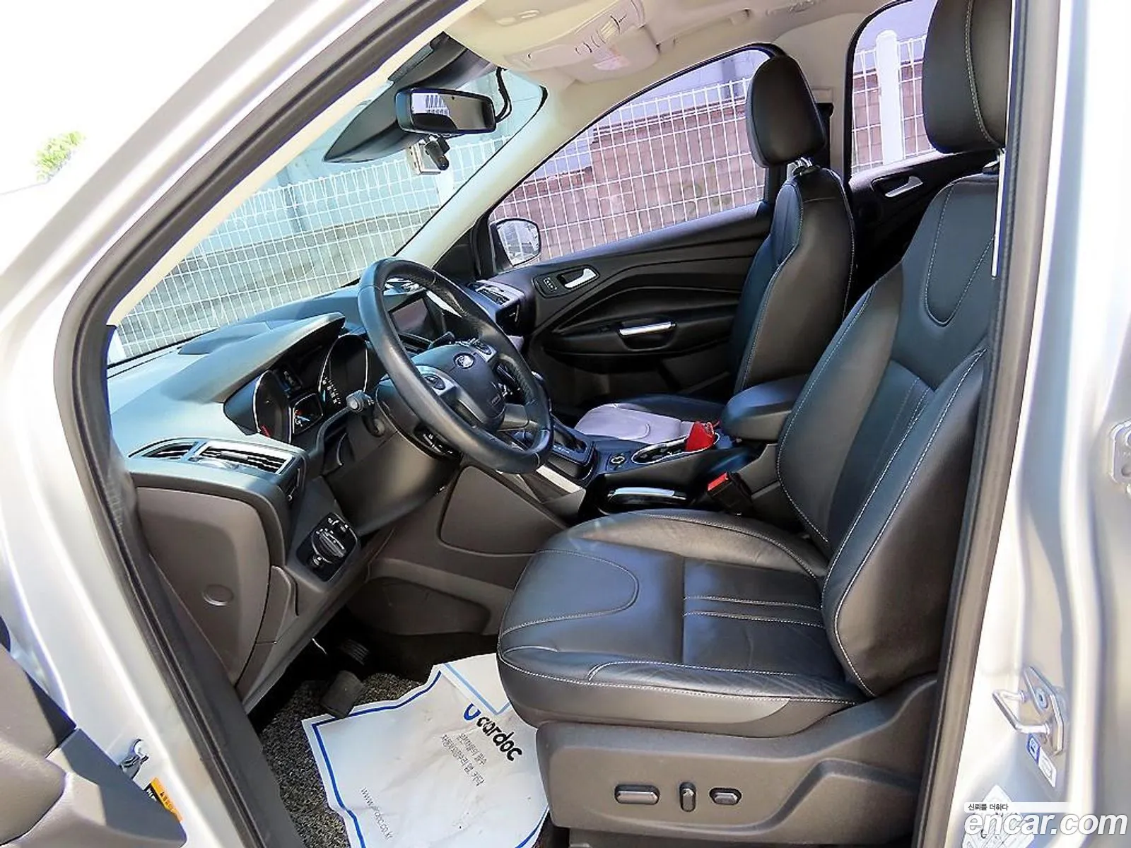 Ford Kuga 2016 — 17