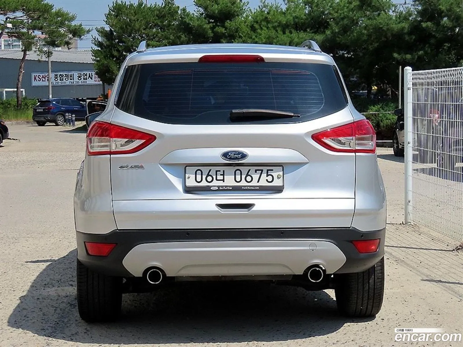 Ford Kuga 2016 — 9