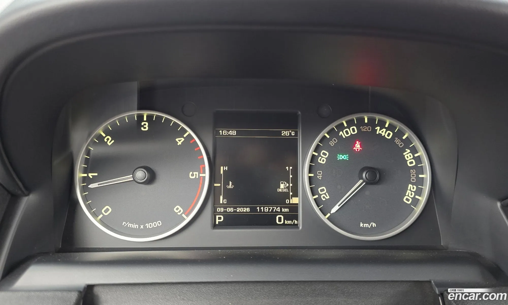 Land Rover Discovery 4 2015 SALLAAAG6GA779211 — 6