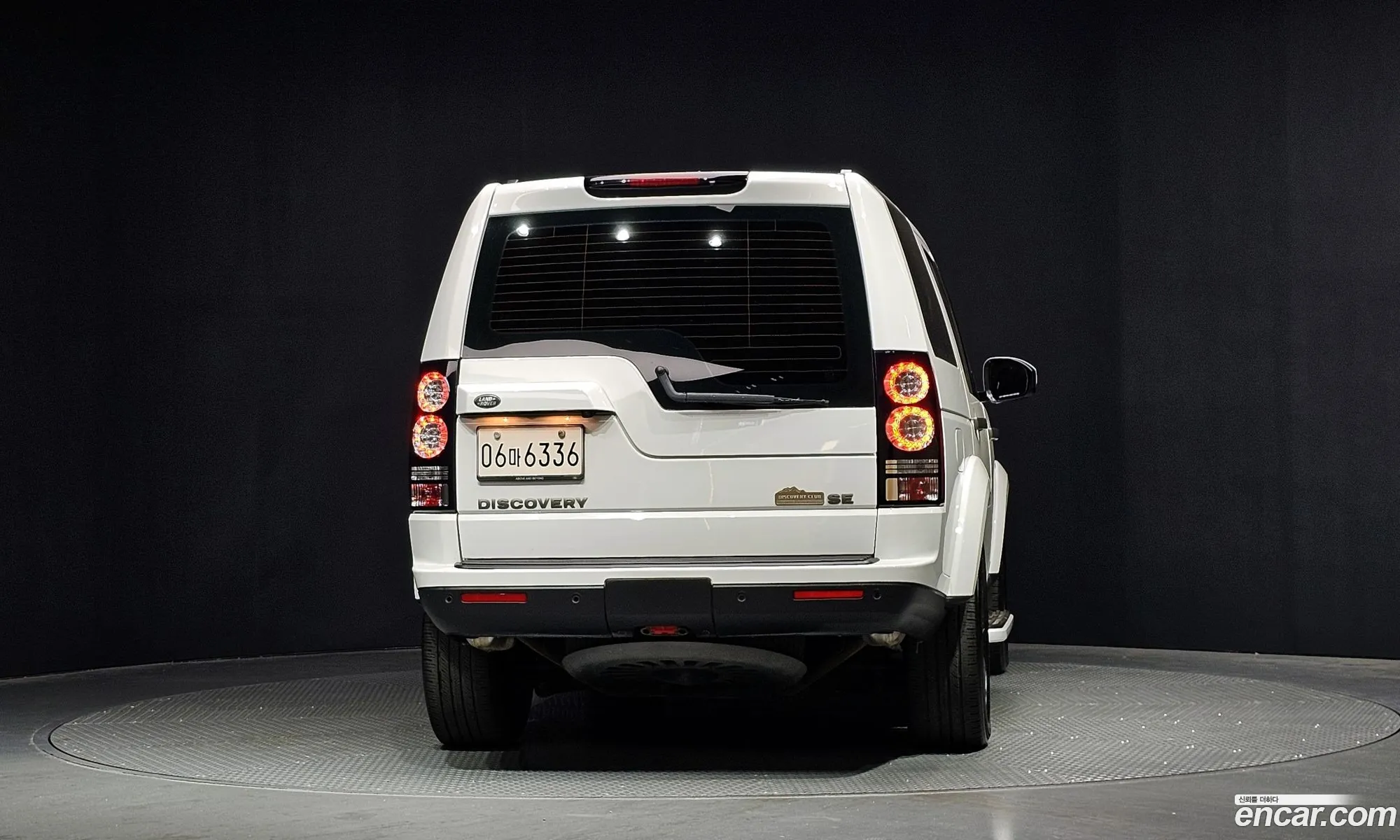 Land Rover Discovery 4 2015 SALLAAAG6GA779211 — 12