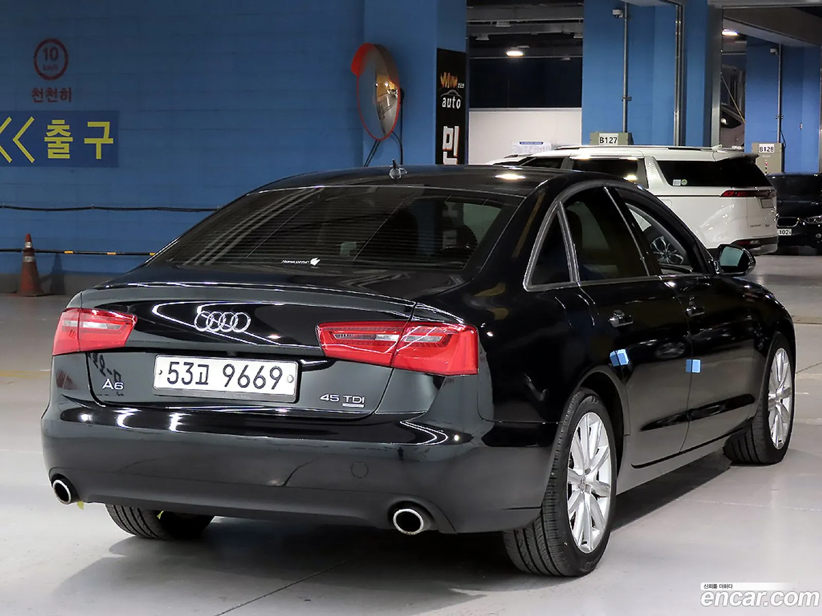 Audi A6 2015 — 16