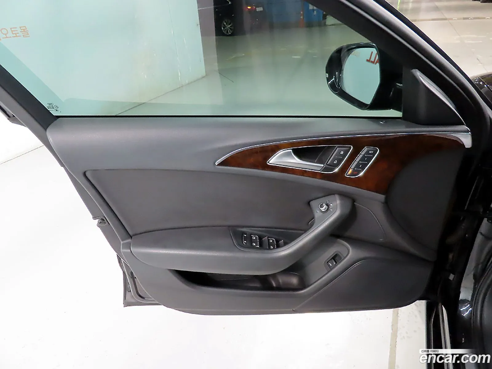 Audi A6 2015 — 7