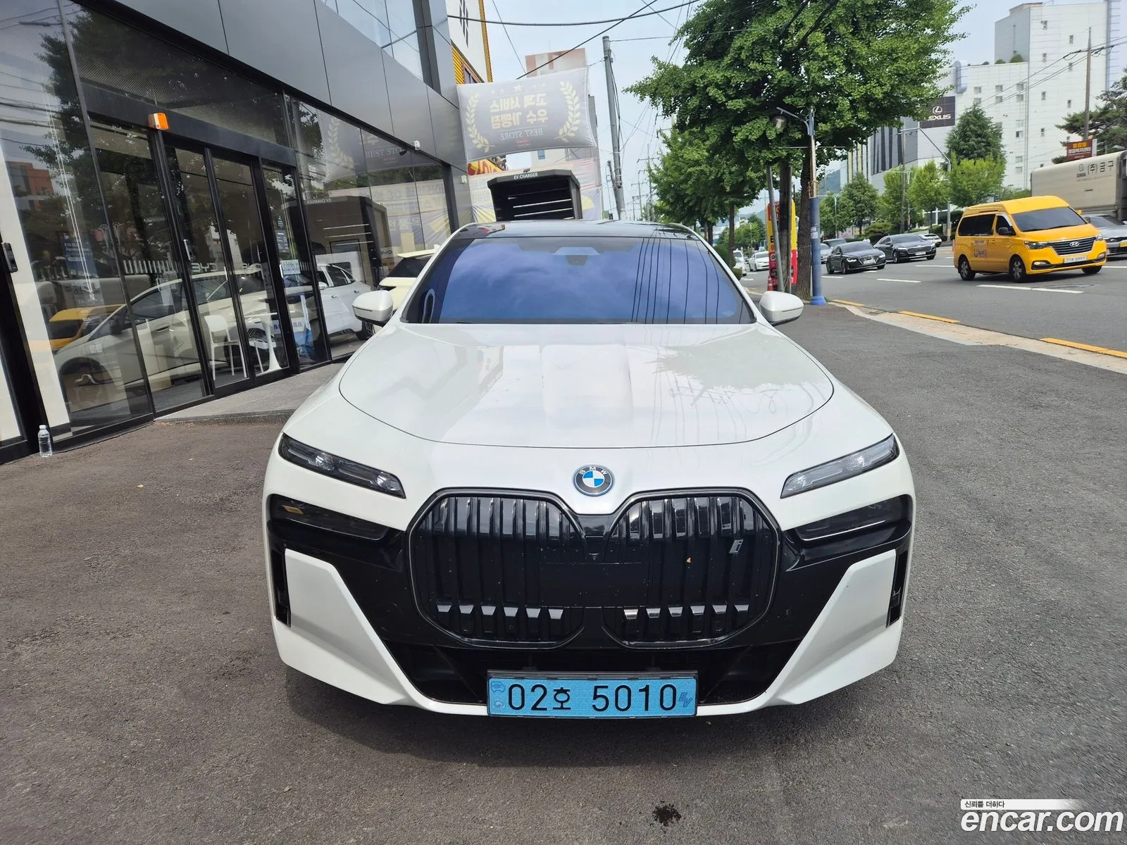 BMW i7 2024 — 8
