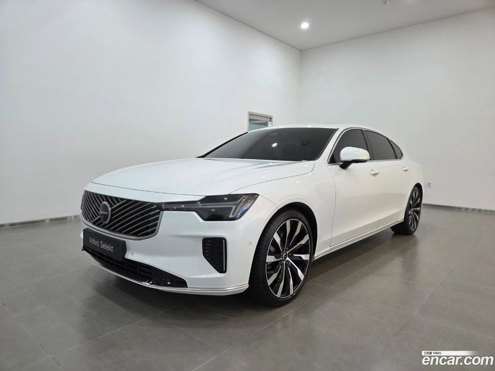 Volvo S90 2025 — 18