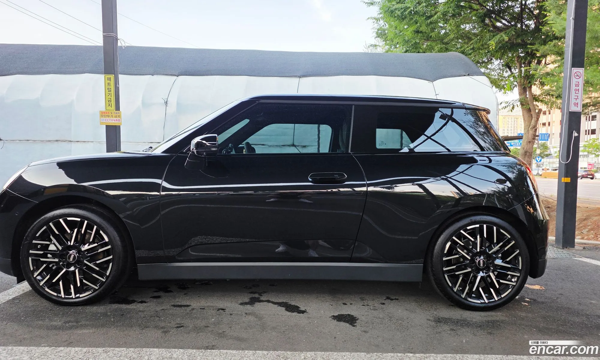 Mini Cooper Electric 2024 — 9