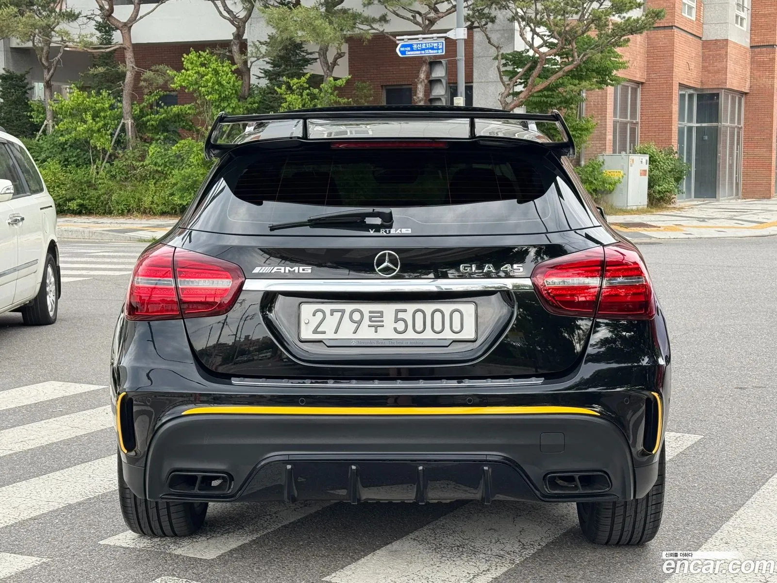 Mercedes-Benz GLA-Class X156 2018 — 3