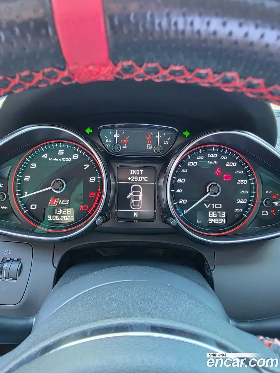 Audi R8 2013 — 14