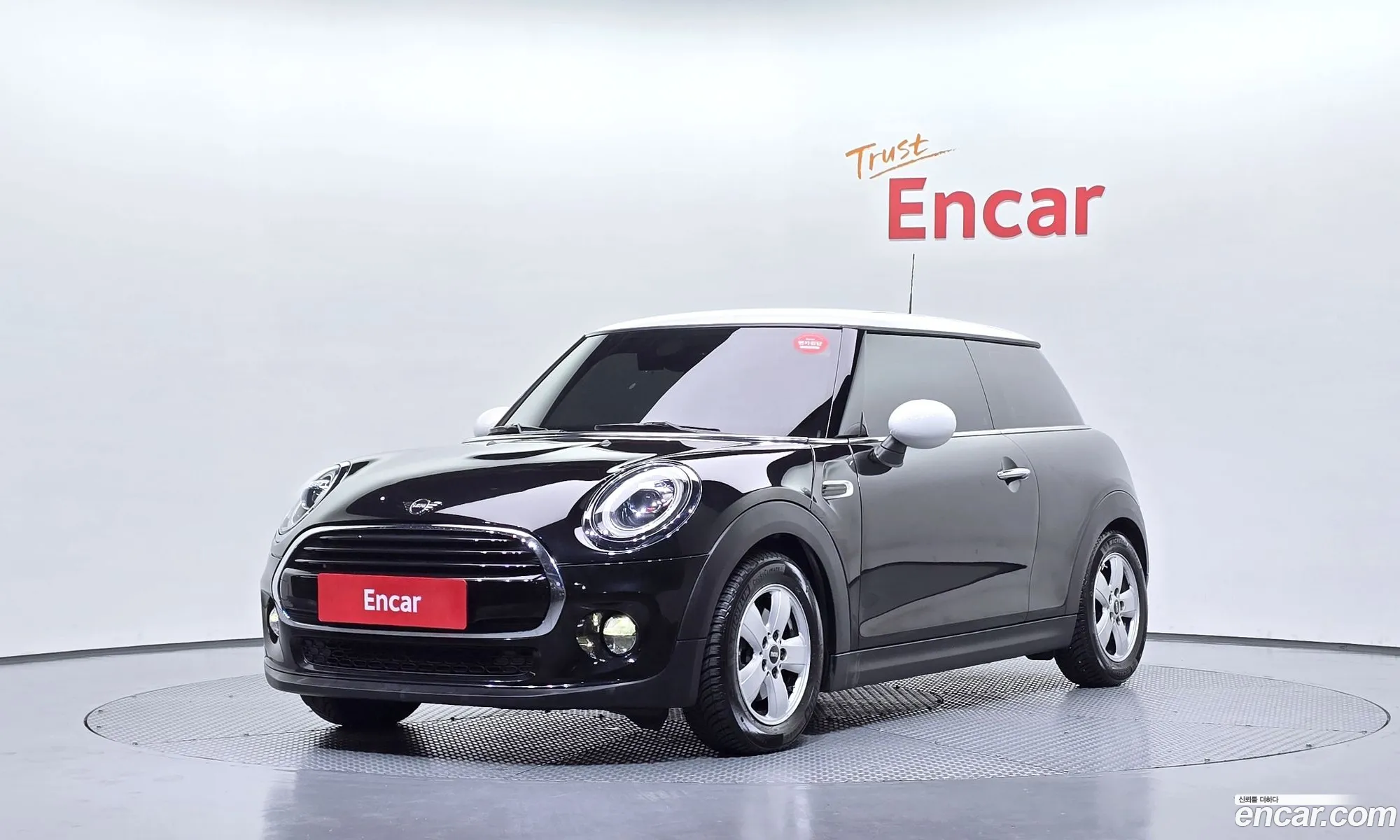 Mini Cooper 2018 WMWXP5106K2H40181 — 2