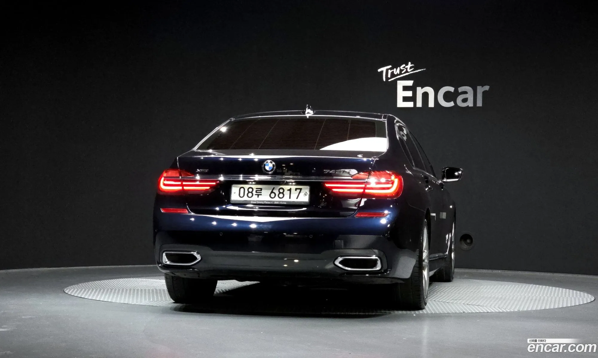 BMW 7 Series 2017 WBA7E4108HGV25149 — 11