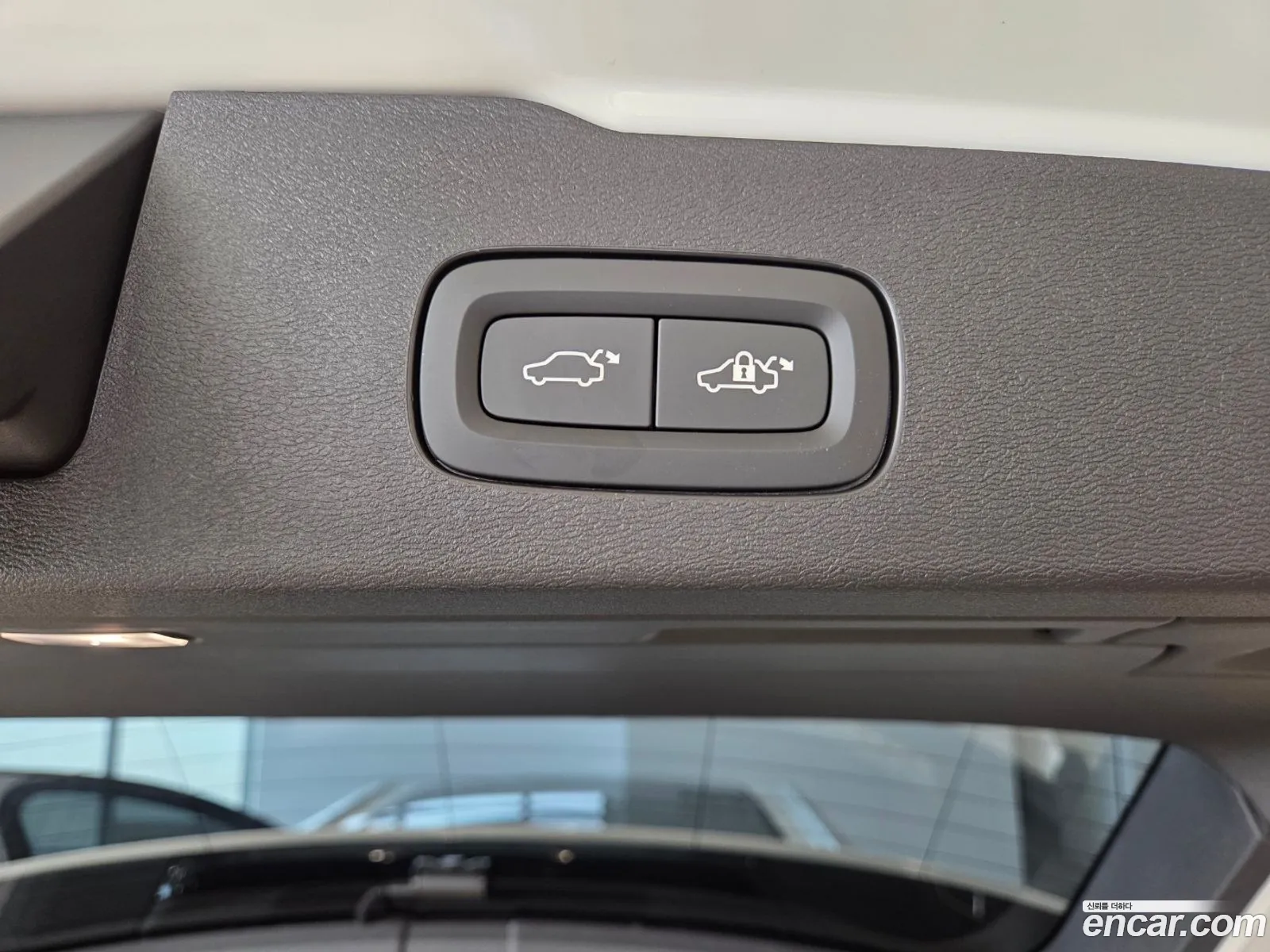 Volvo V60 Cross Country 2026 — 13