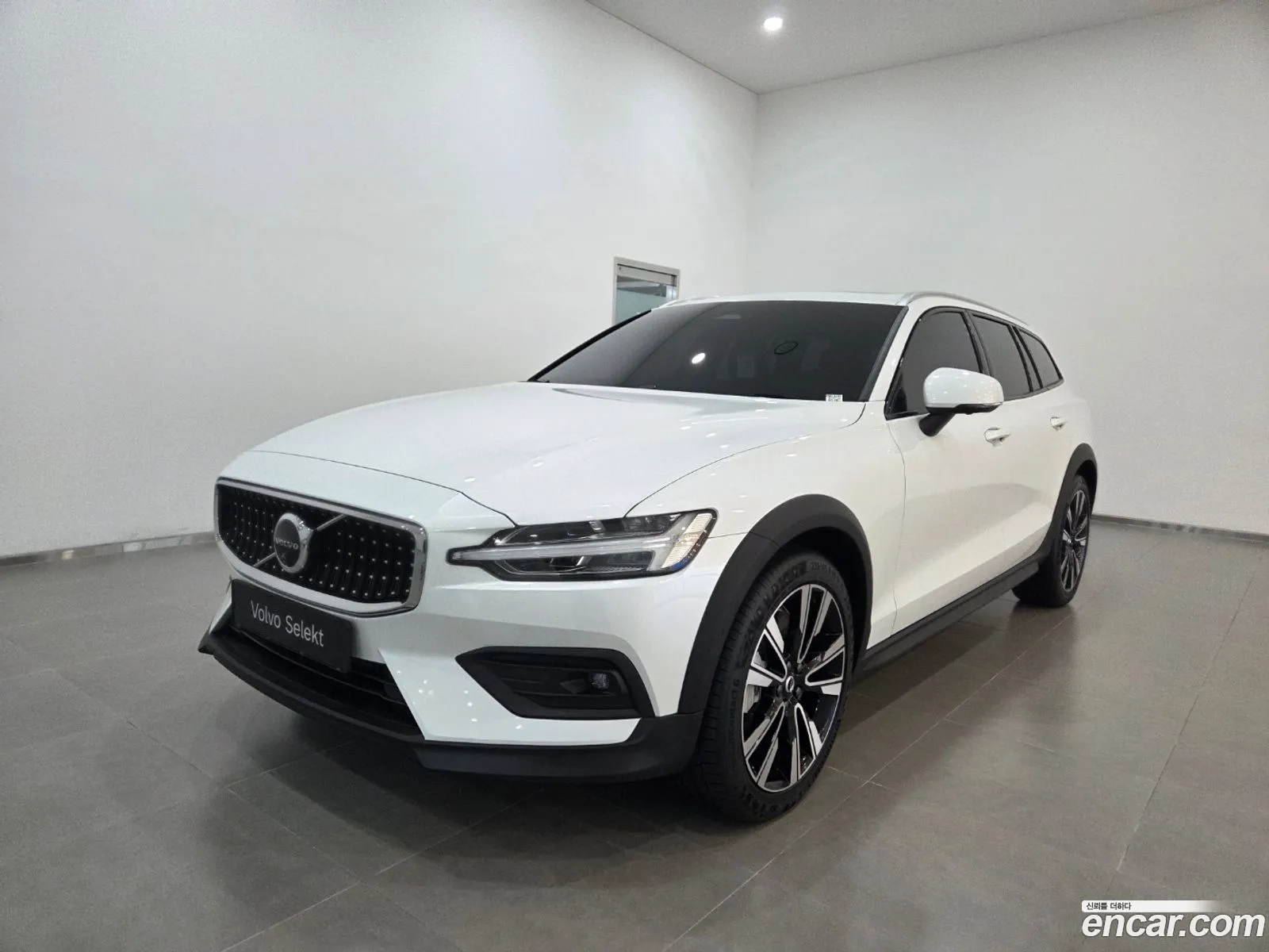 Volvo V60 Cross Country 2026 — 19
