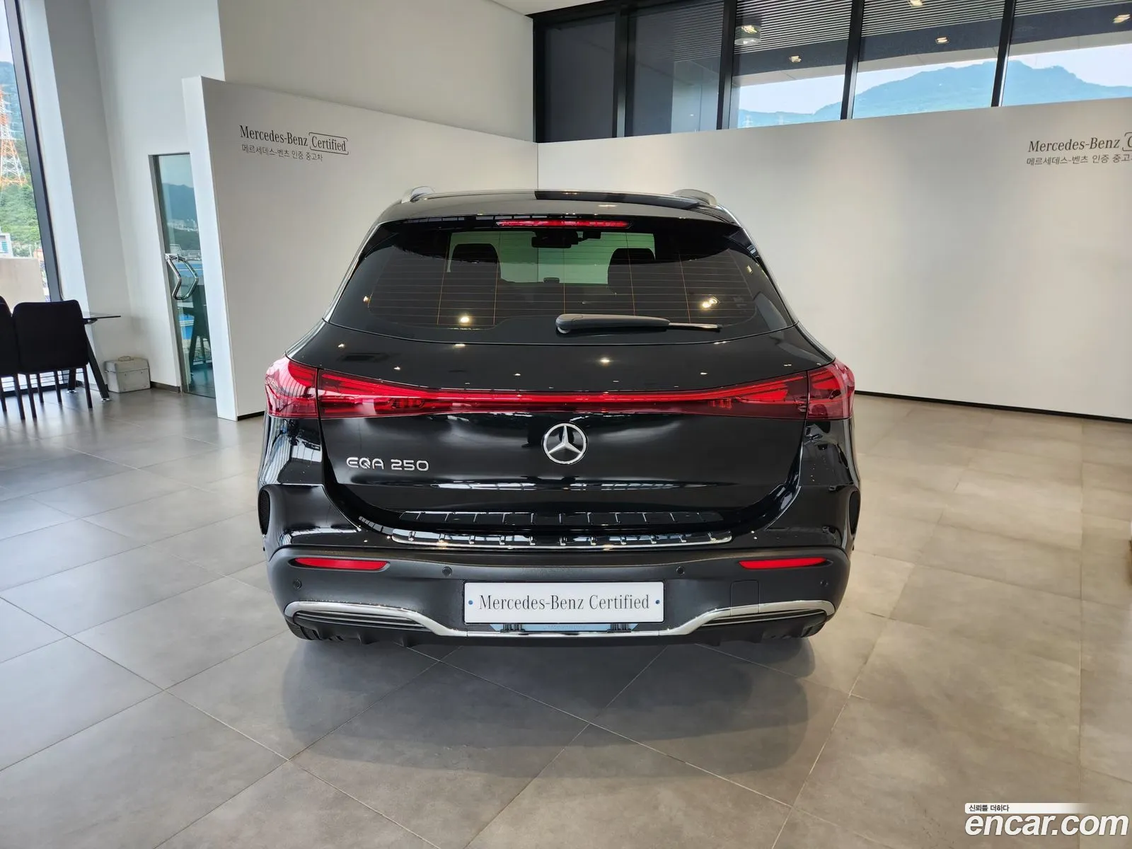 Mercedes-Benz EQA H243 2026 — 12