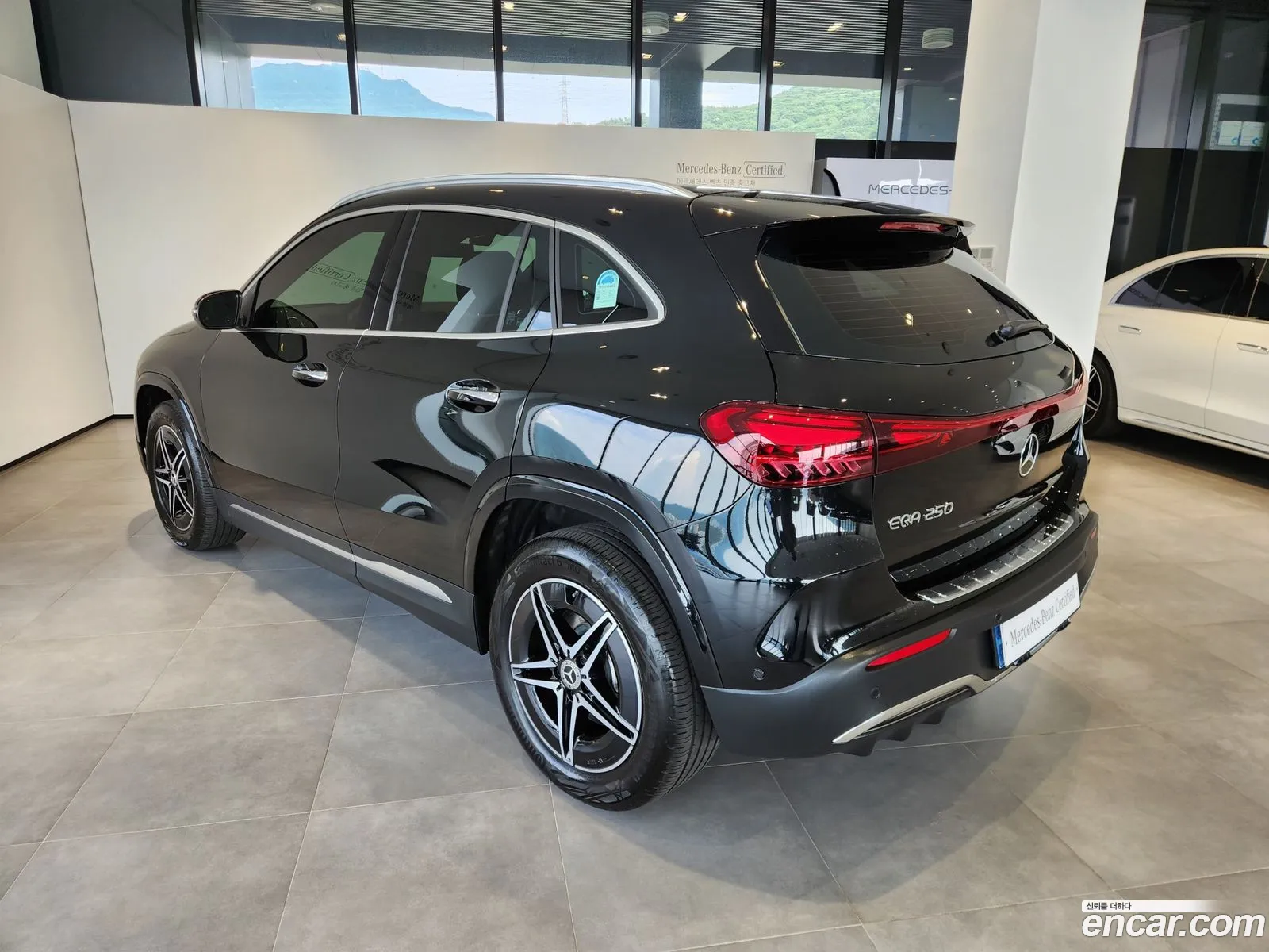 Mercedes-Benz EQA H243 2026 — 13