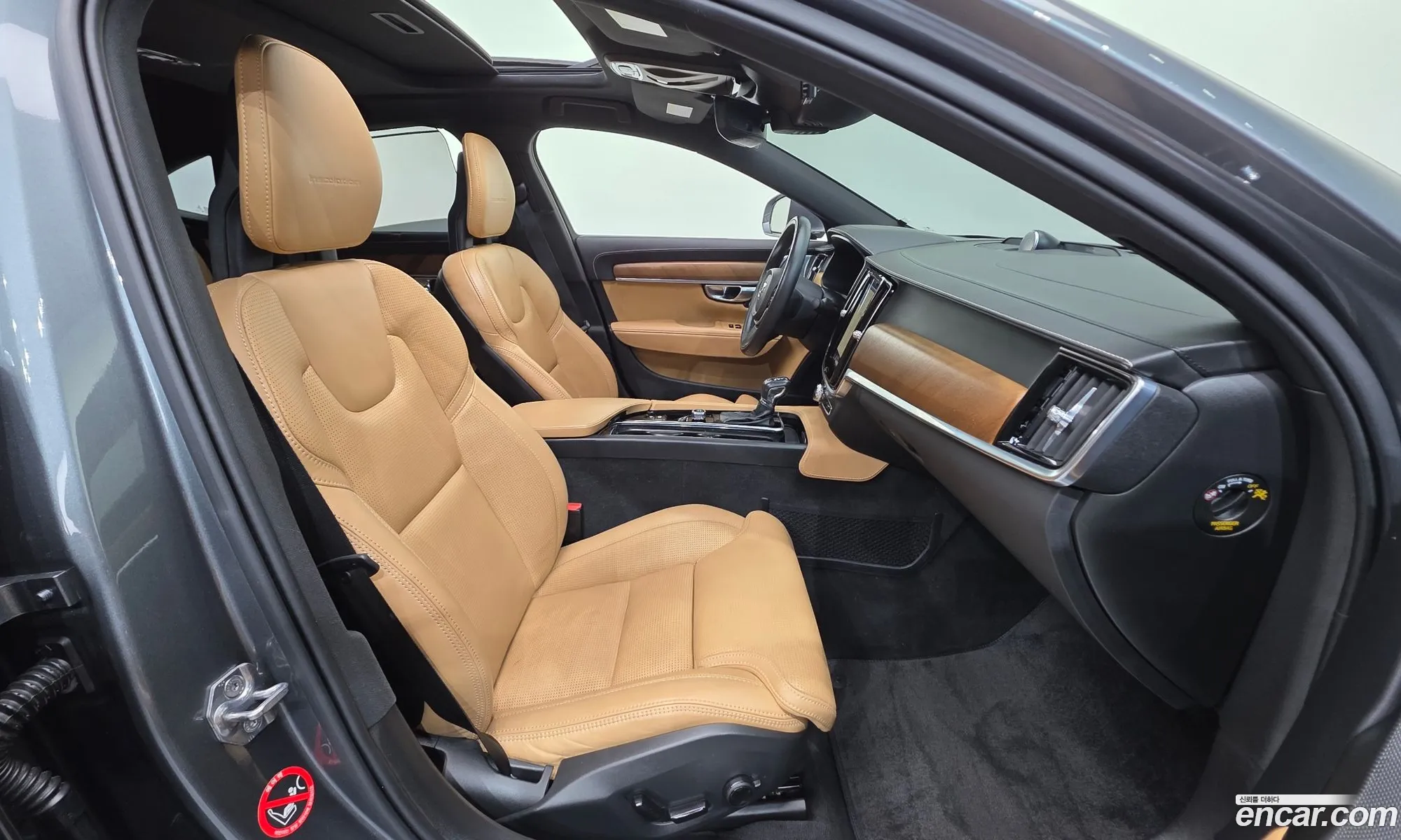 Volvo S90 2017 YV1PSA8ADJ1033689 — 3