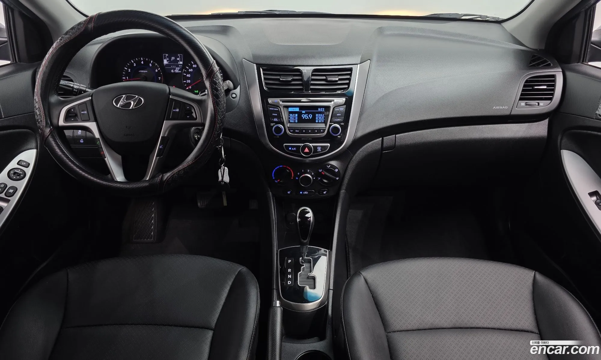 Hyundai Accent 2018 — 3