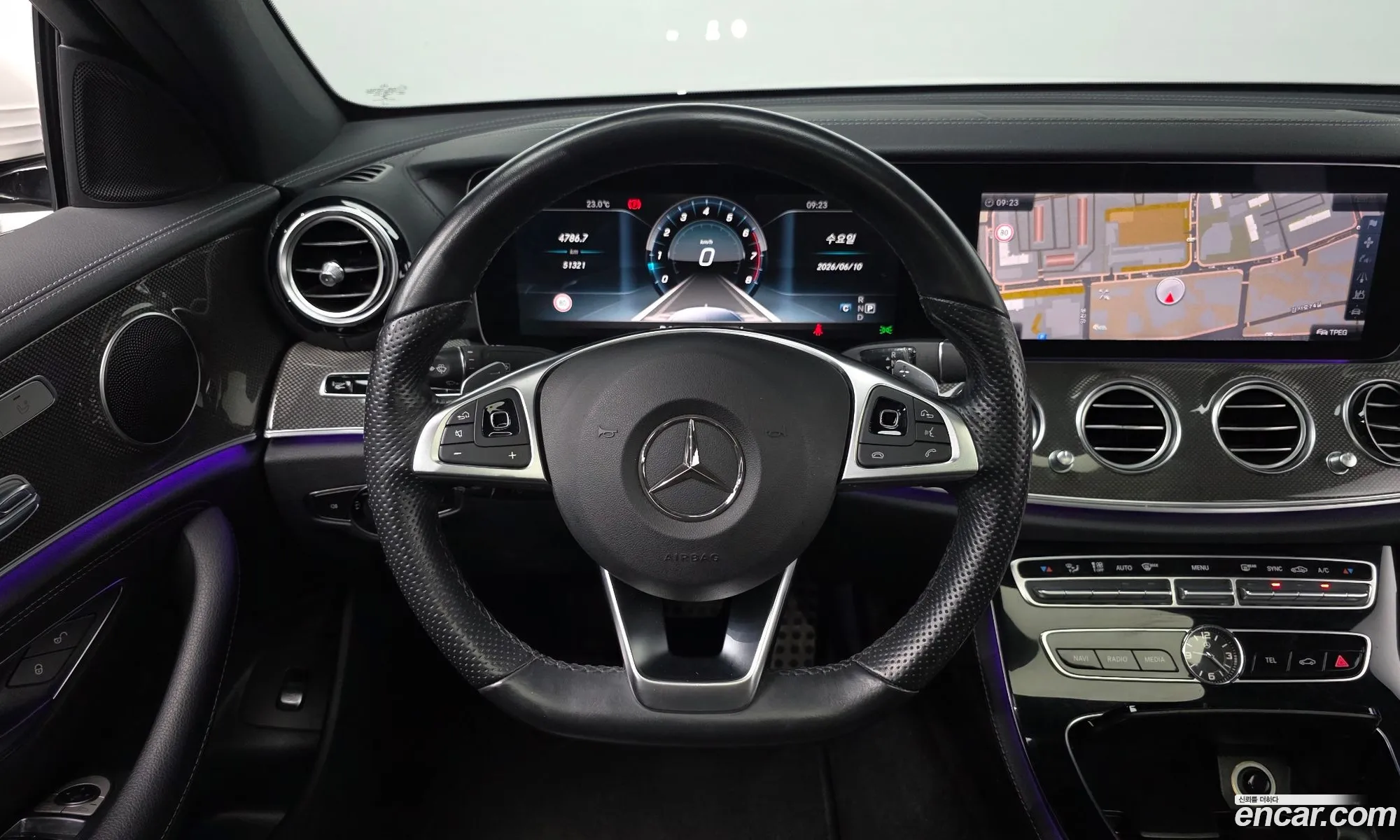 Mercedes-Benz E-Class W213 2017 — 26