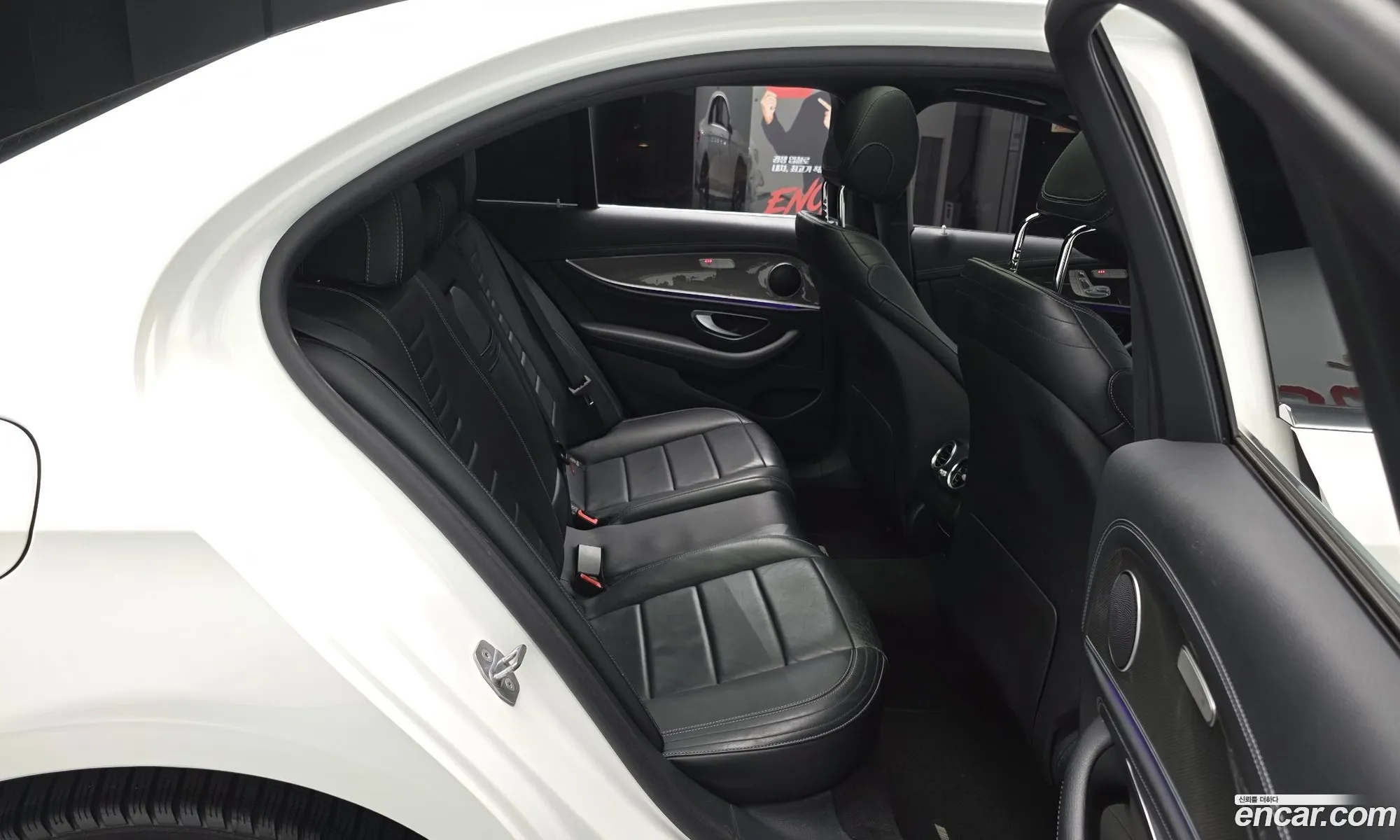 Mercedes-Benz E-Class W213 2017 — 11
