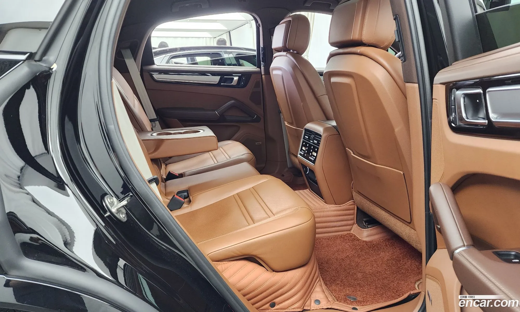 Porsche Cayenne 2023 WP1BE29Y3PDA41352 — 3