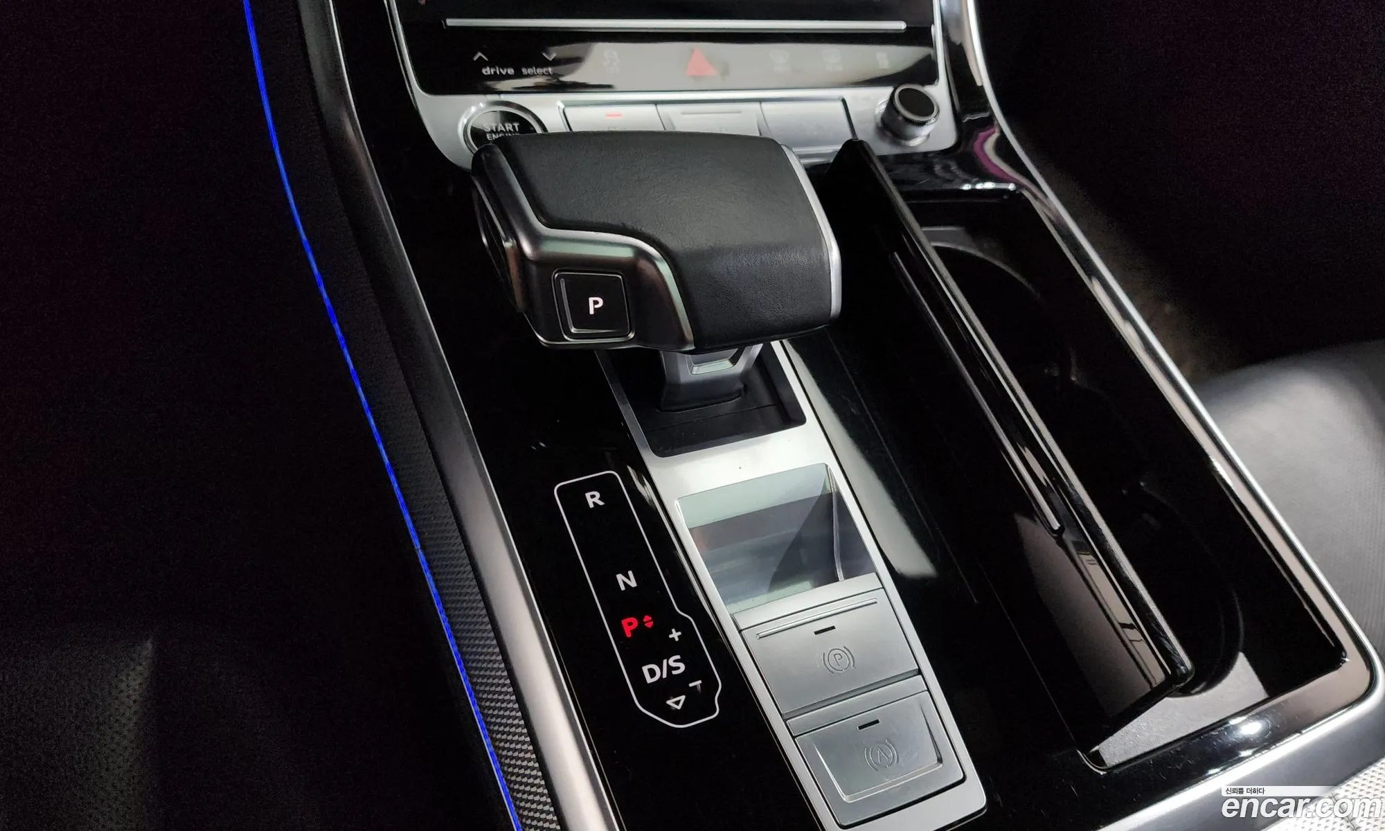 Audi Q8 2021 — 23