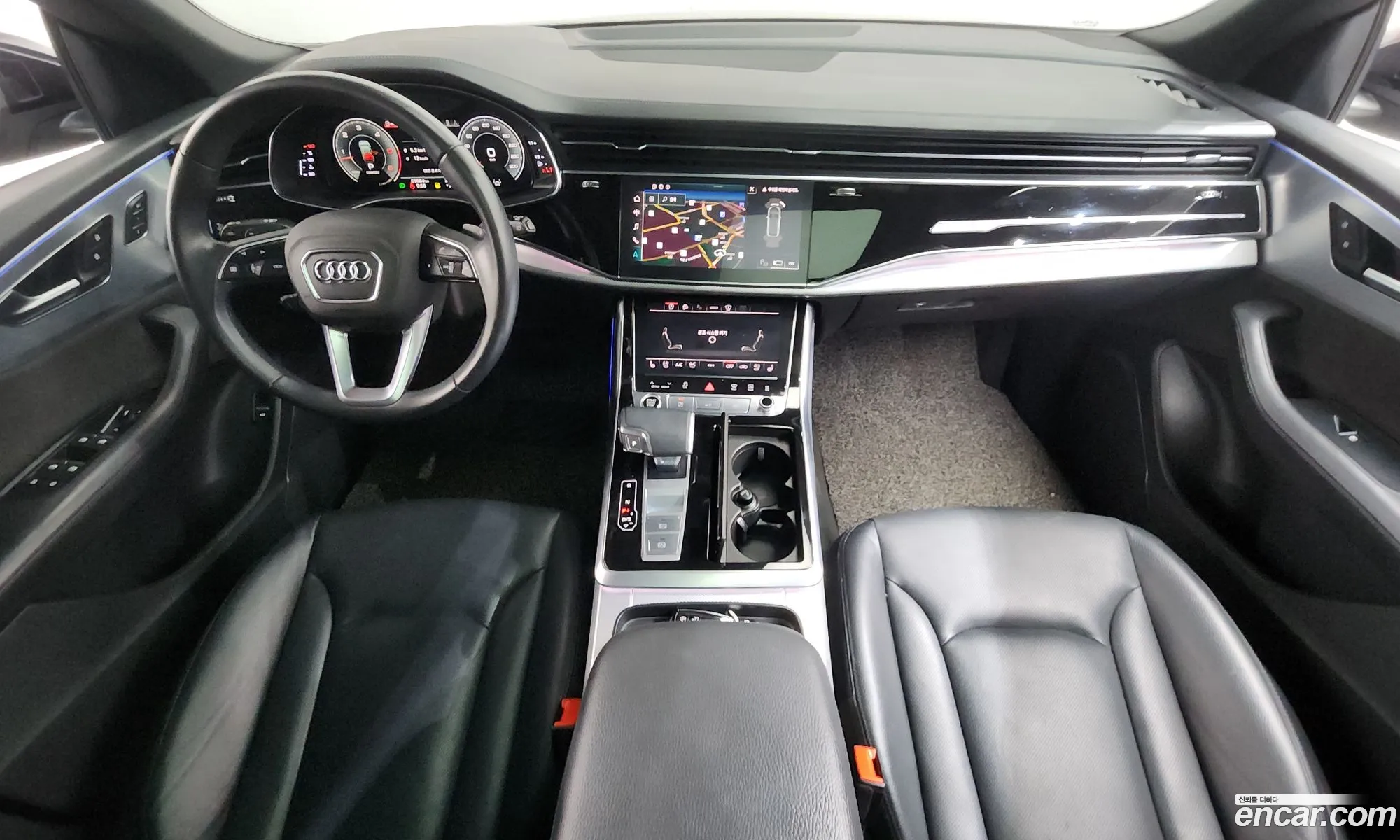 Audi Q8 2021 — 35