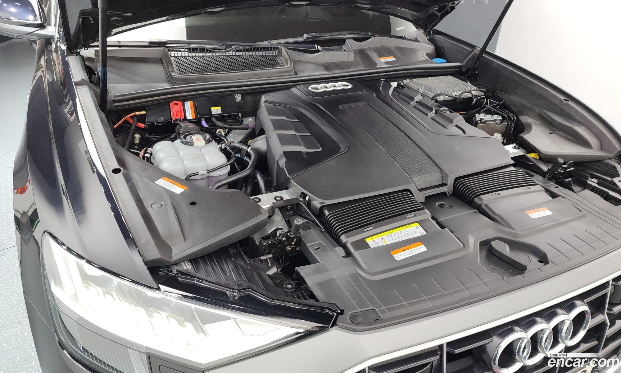 Audi Q8 2021 — 15