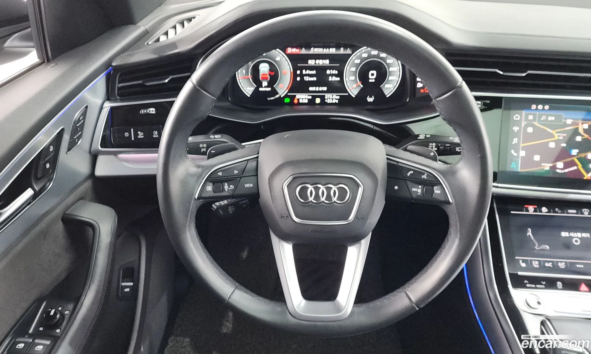 Audi Q8 2021 — 33
