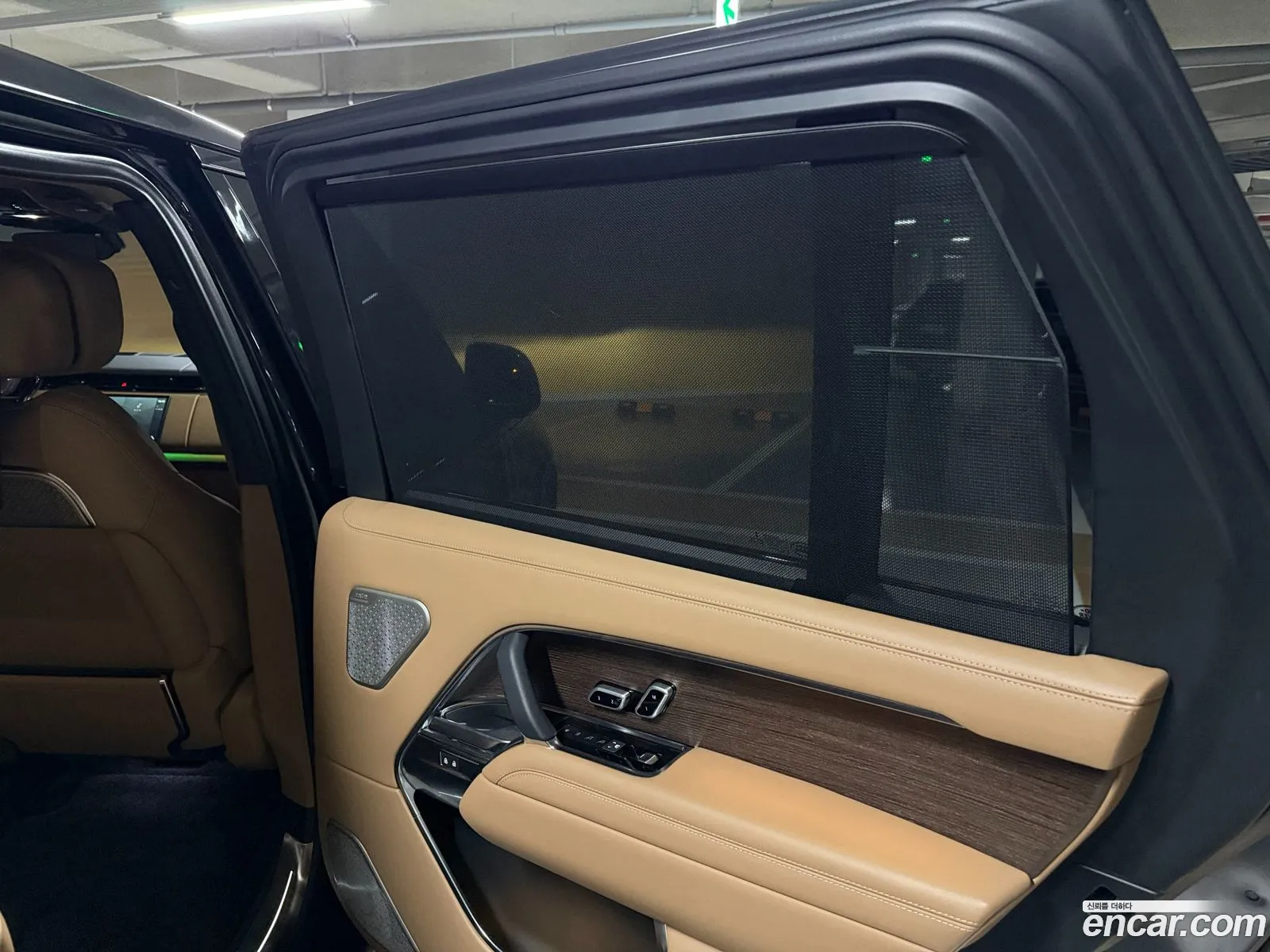 Land Rover Range Rover 2022 — 11
