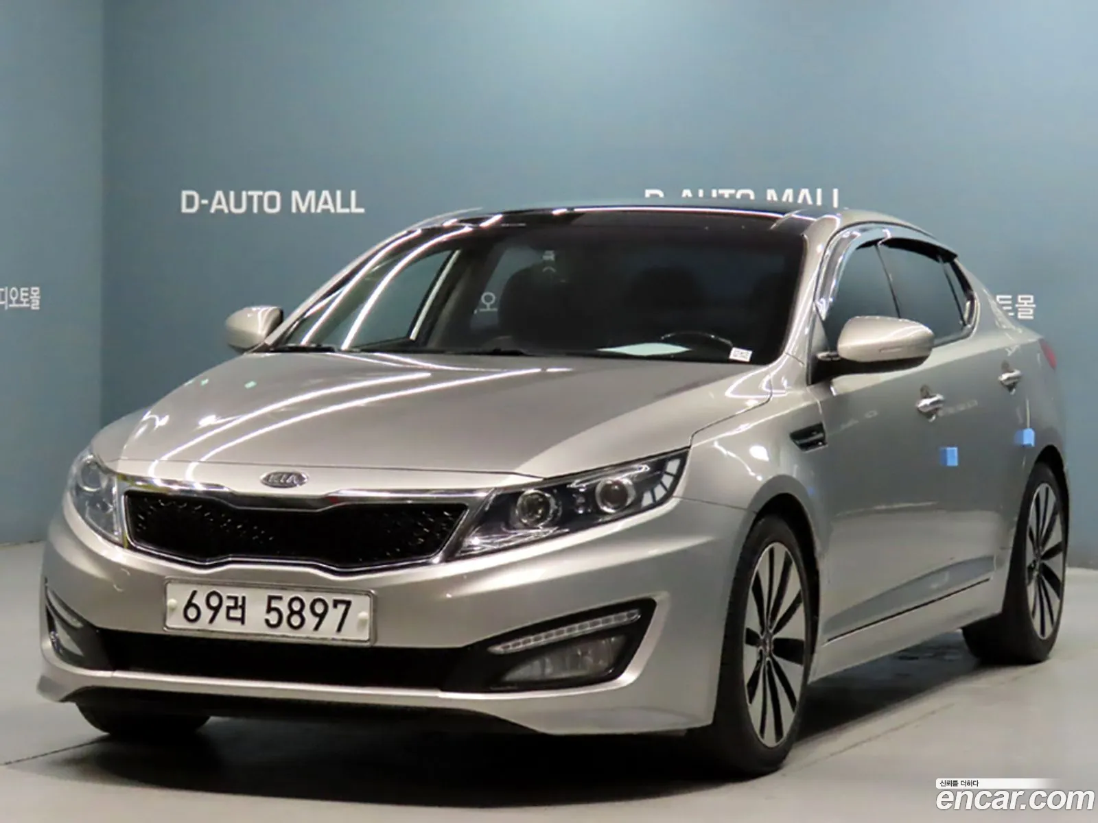 Kia K5 2010 — 3