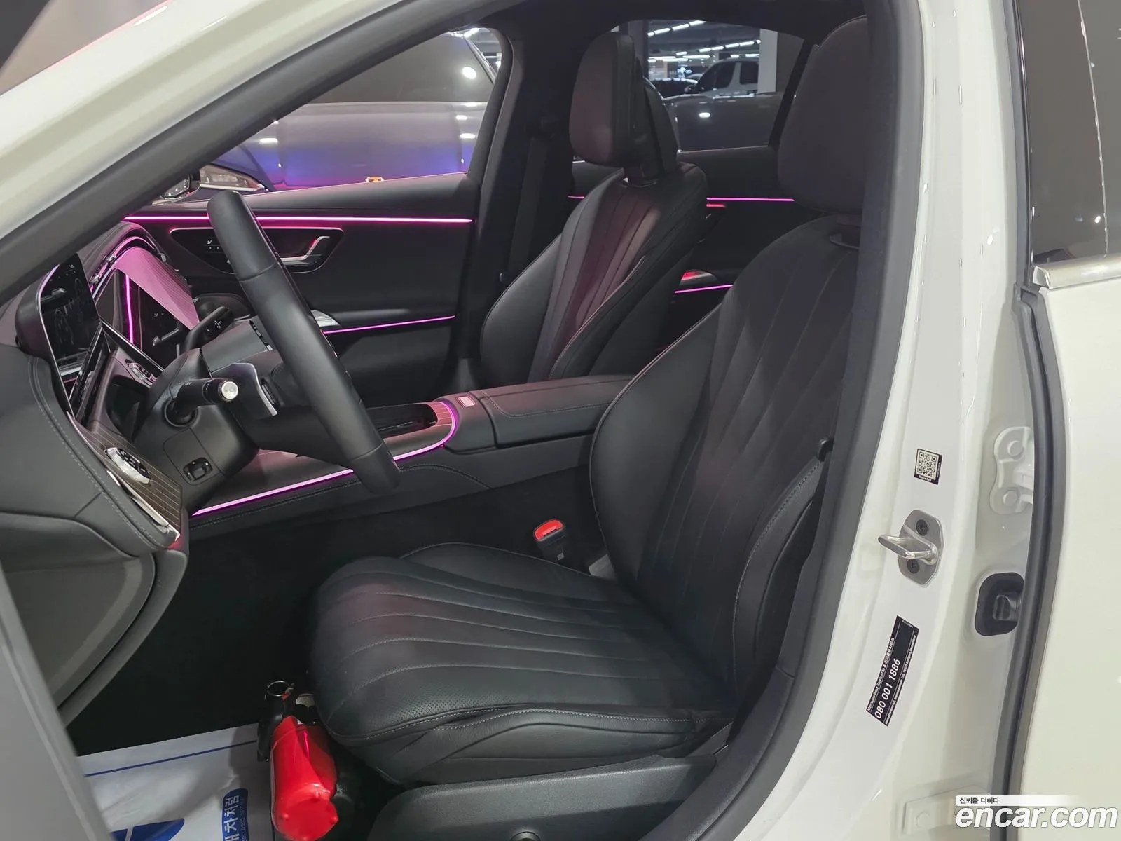 Mercedes-Benz E-Class W214 2025 — 18
