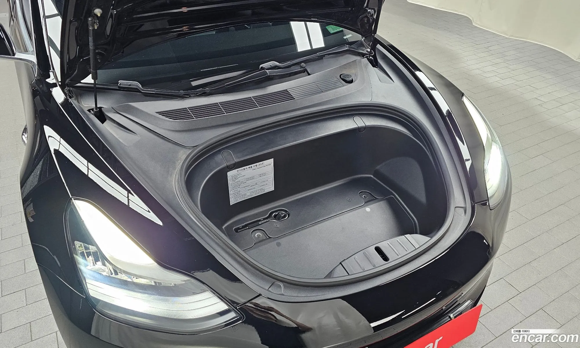 Tesla Model 3 2019 5YJ3E1EAXLF584595 — 20