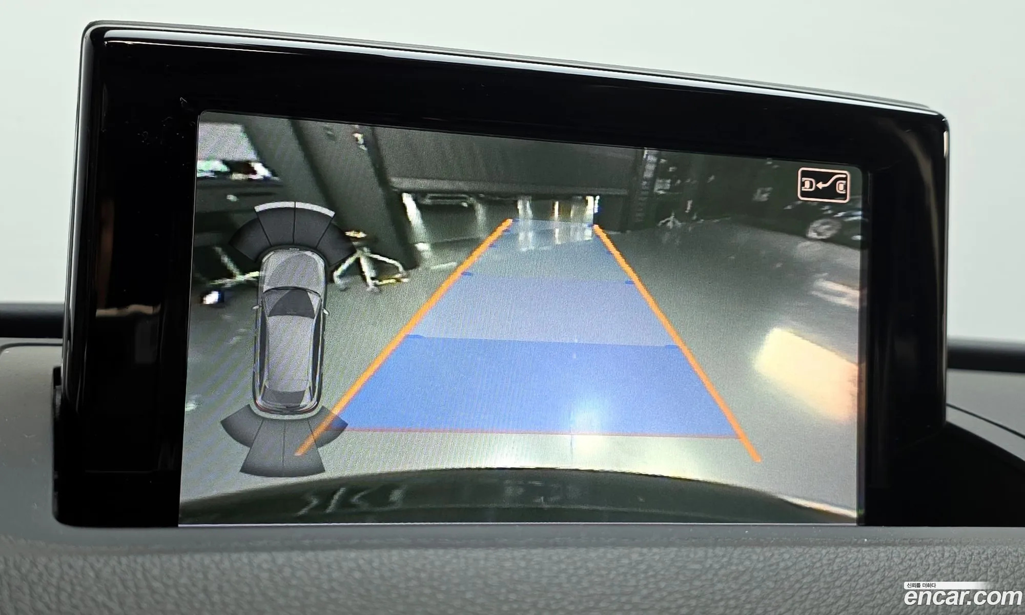 Audi Q3 2014 WAUZZZ8U2ER083486 — 4