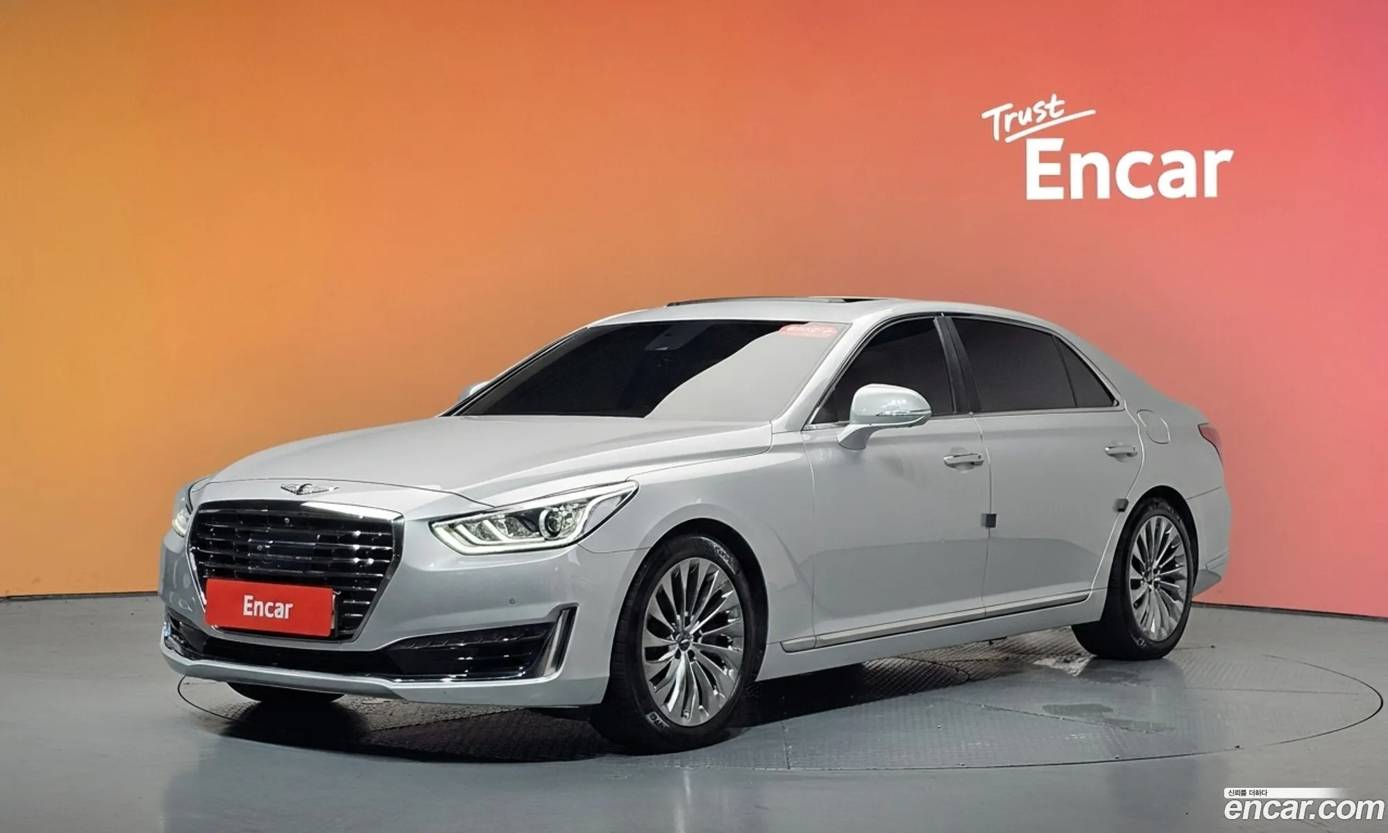 Genesis EQ900 2017 — 3