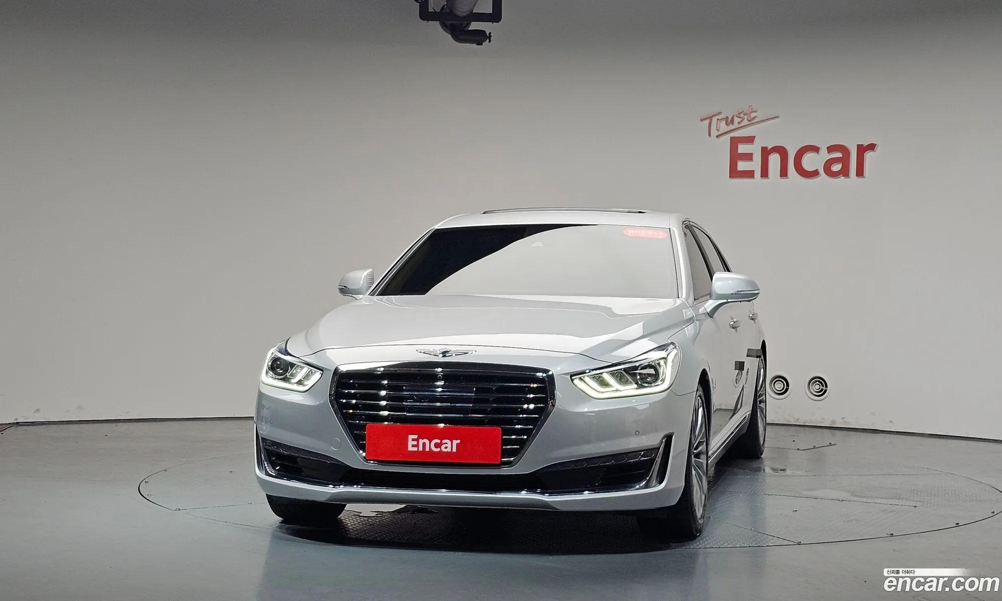 Genesis EQ900 2017 — 4