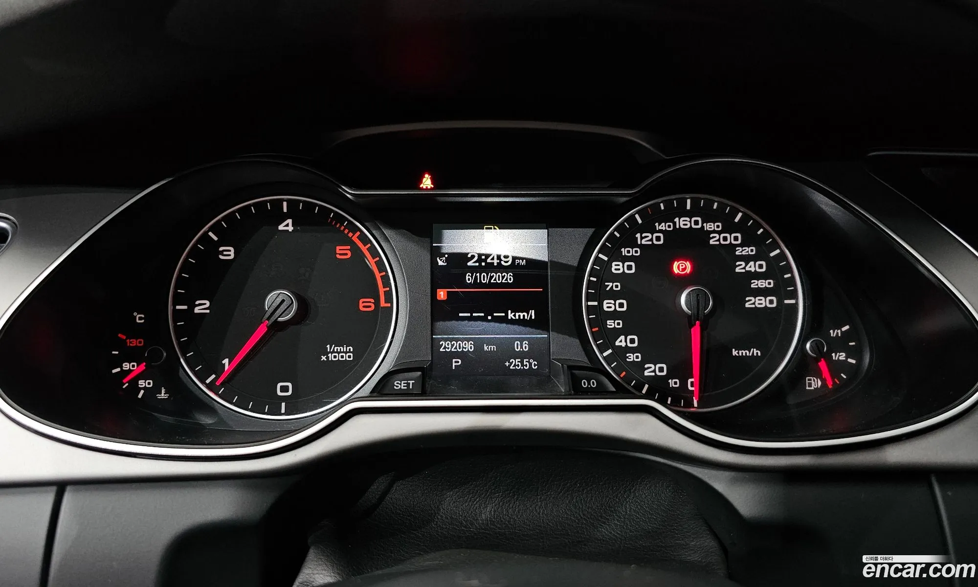 Audi A4 2013 — 14
