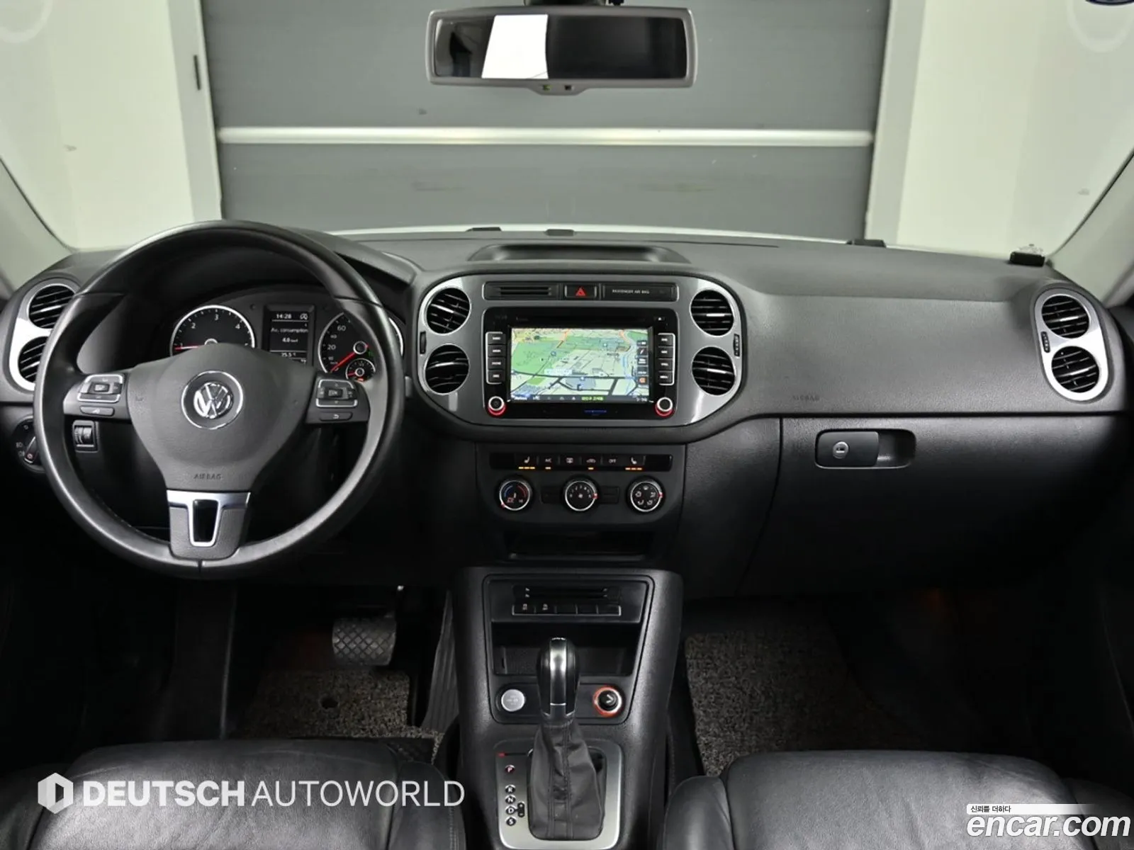 Volkswagen Tiguan 2015 — 18