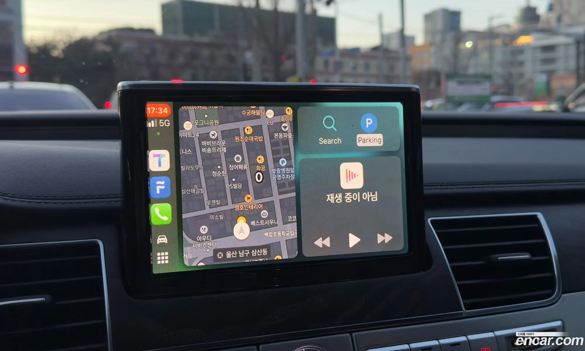Audi A8 2015 — 12