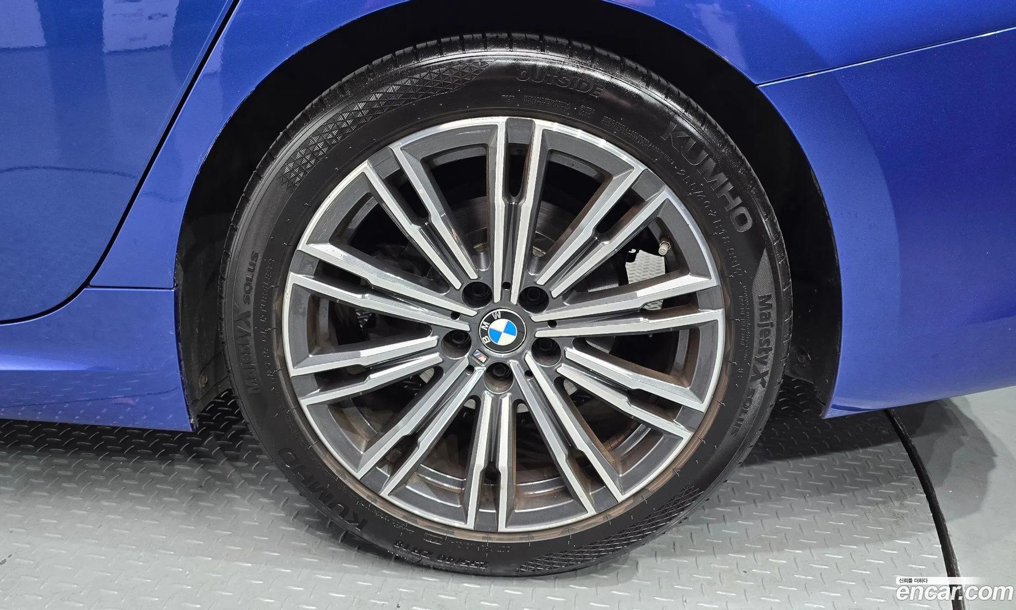 BMW 3 Series 2021 WBA5V5104MFL00059 — 19
