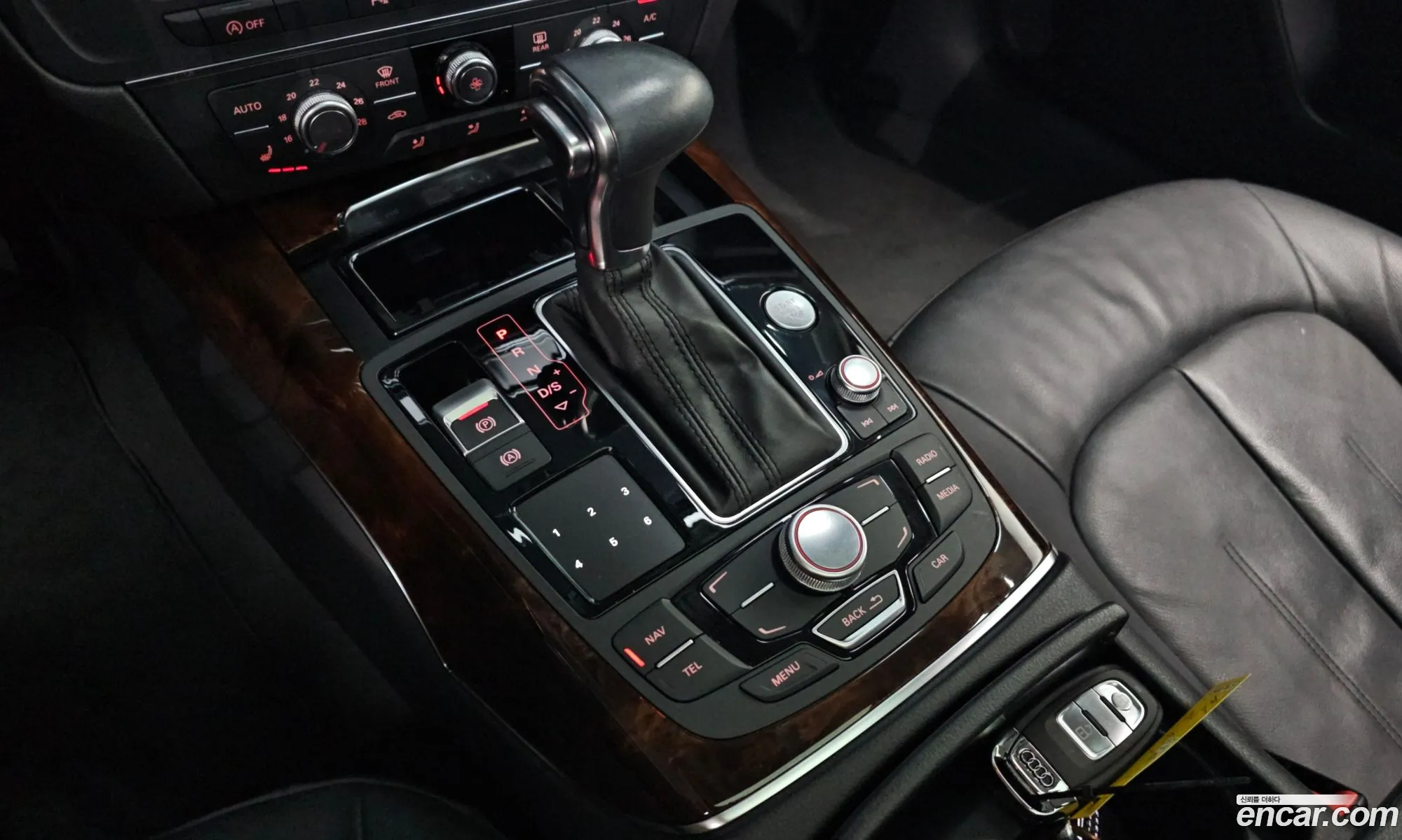 Audi A6 2014 — 24
