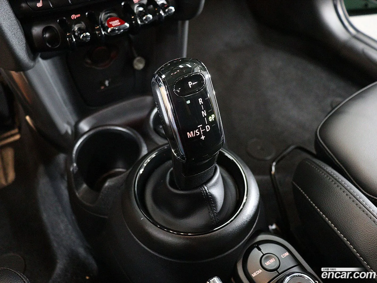 Mini Cooper 2020 — 4