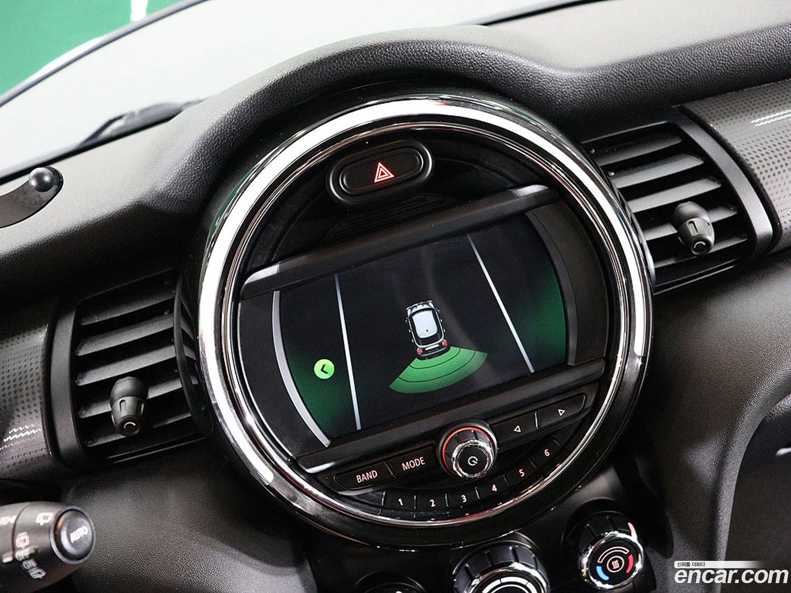 Mini Cooper 2020 — 7