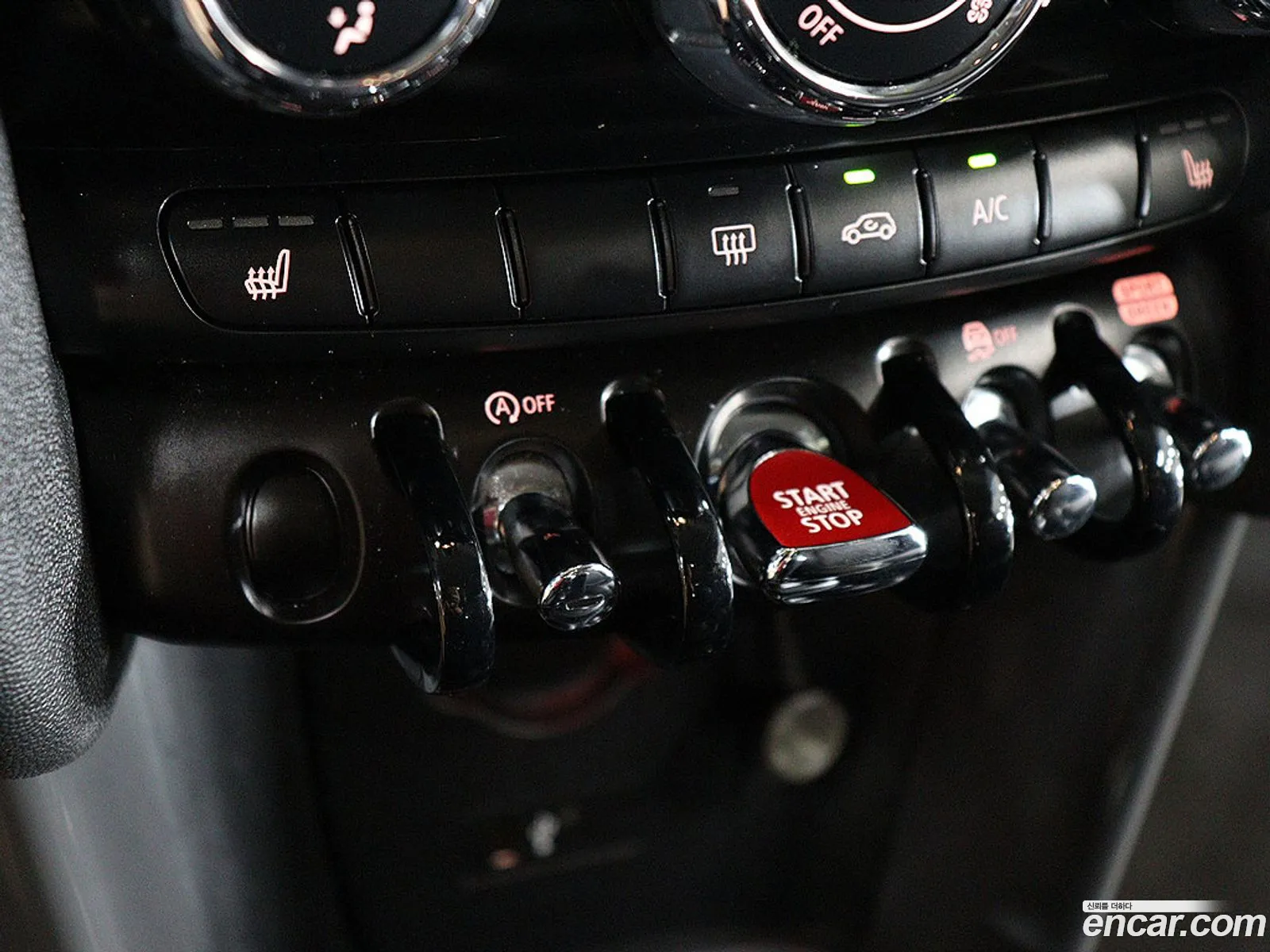 Mini Cooper 2020 — 3