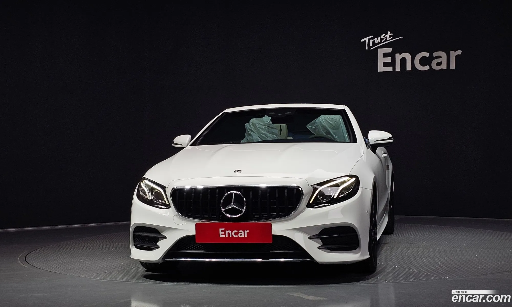 Mercedes-Benz E-Class W213 2018 WDD1K1EB8JF029278 — 22